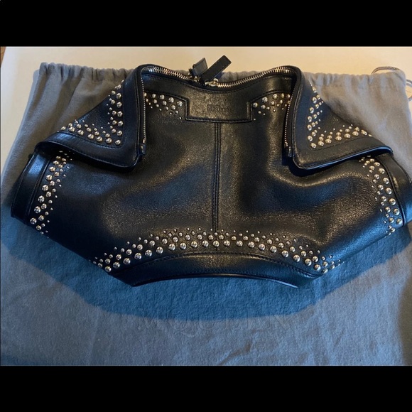 Alexander McQueen Handbags - Alexander McQueen DeManta studded leather clutch